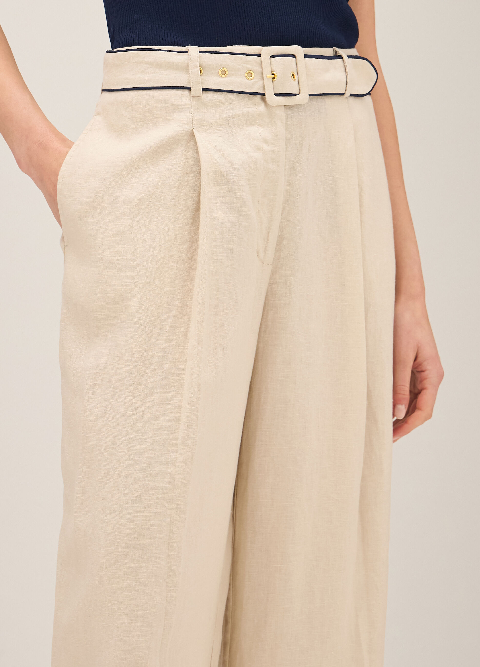 Pantaloni straight fit in lino_3
